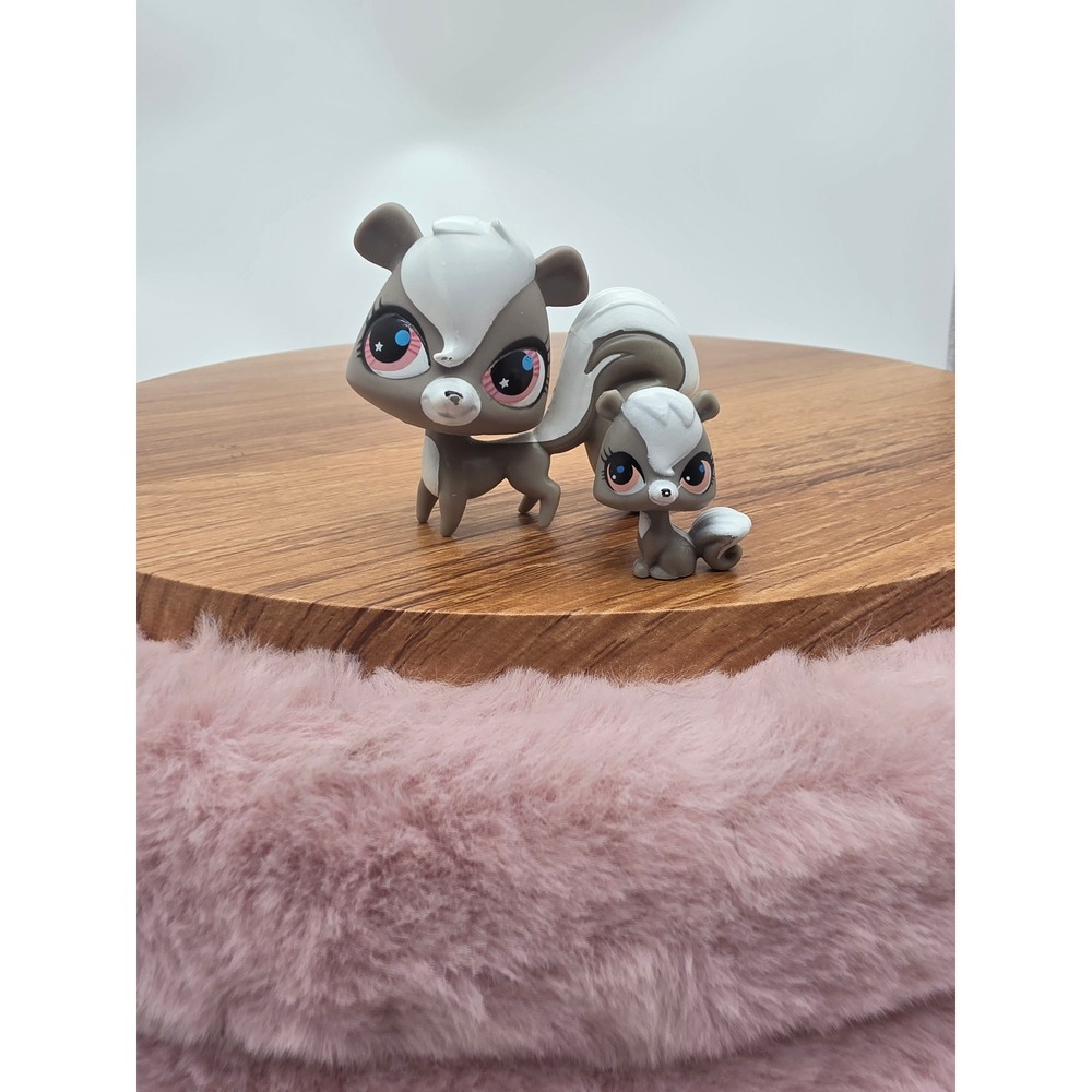 Littlest Pet Shop Skunk Family Set #85 #2694 Accessories Basket Hasbro - Picture 6 of 16